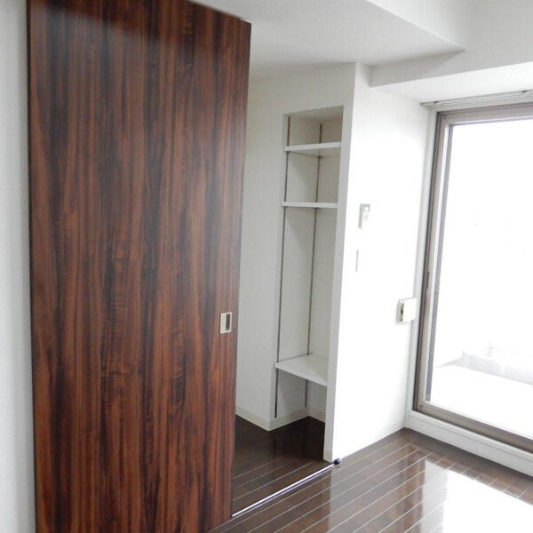 パウゼ堺筋の室内写真2枚目