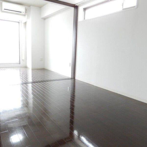 パウゼ堺筋の室内写真3枚目