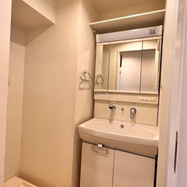 エレガントレジデンス中之島の室内写真3枚目