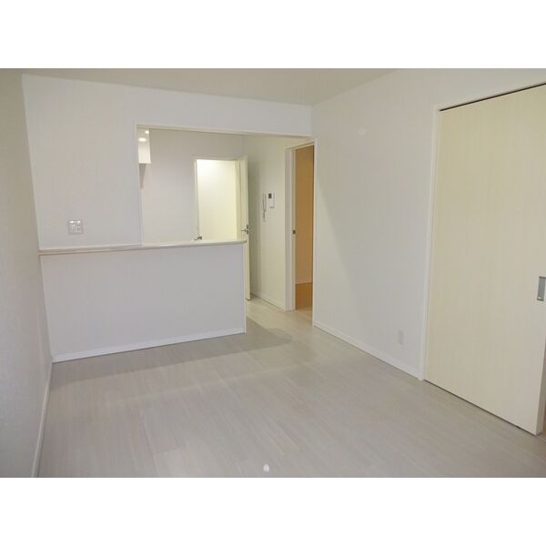 Maison de Cerisier(メゾン セリゼ)の室内写真1枚目