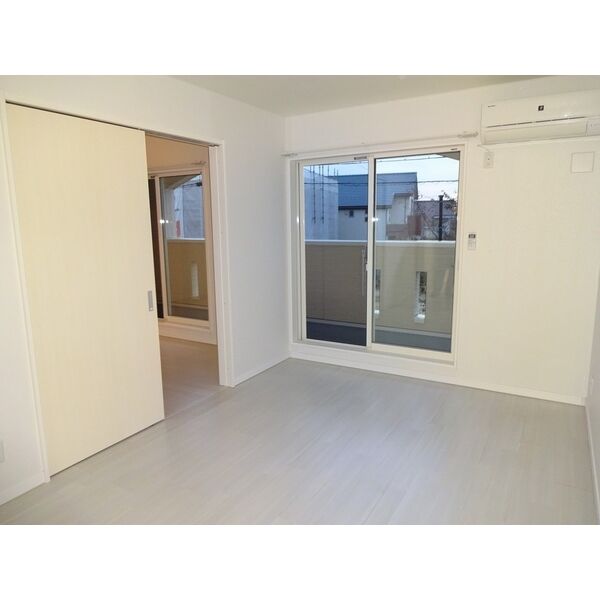 Maison de Cerisier(メゾン セリゼ)の室内写真2枚目