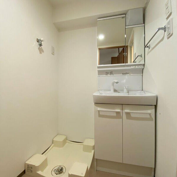 Y&Rino Residenceの室内写真13枚目