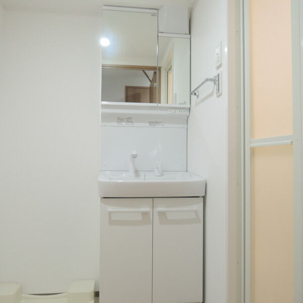 Y&Rino Residenceの室内写真6枚目