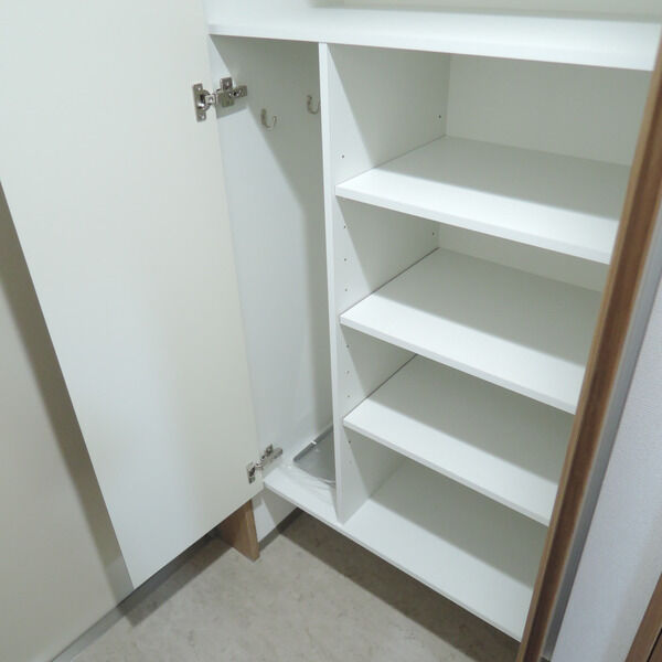 Y&Rino Residenceの室内写真7枚目