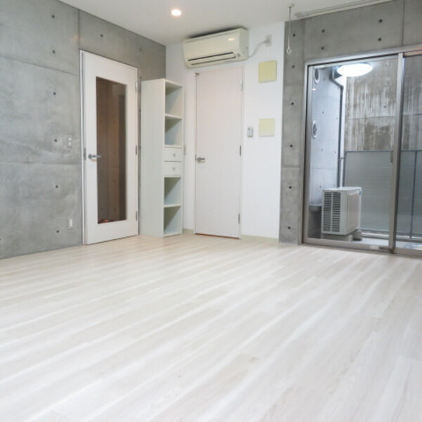 岡本Rd12の室内写真1枚目