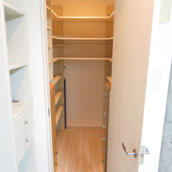 岡本Rd12の室内写真8枚目