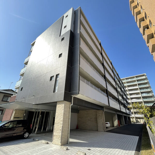 リアプロマンション外観