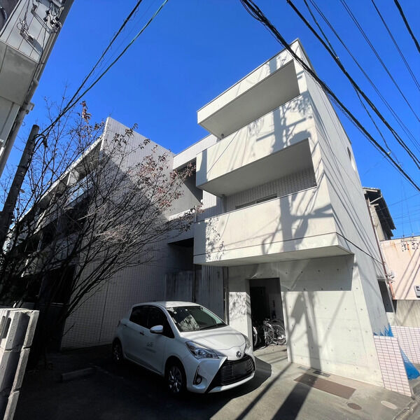 リアプロマンション外観