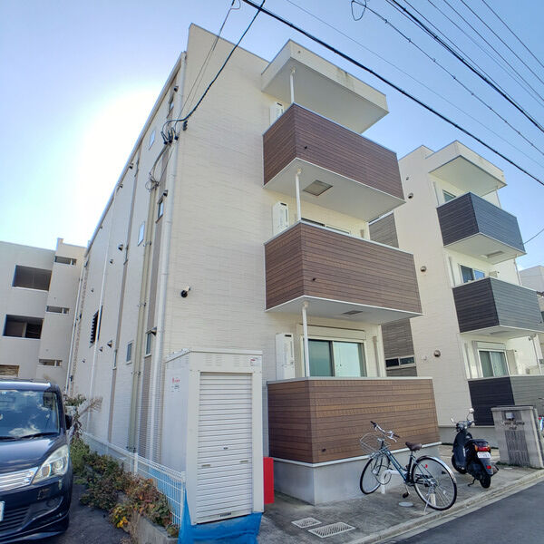 リアプロマンション外観