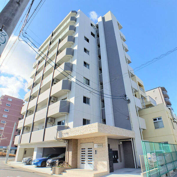 リアプロマンション外観