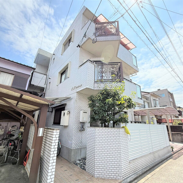 リアプロマンション外観