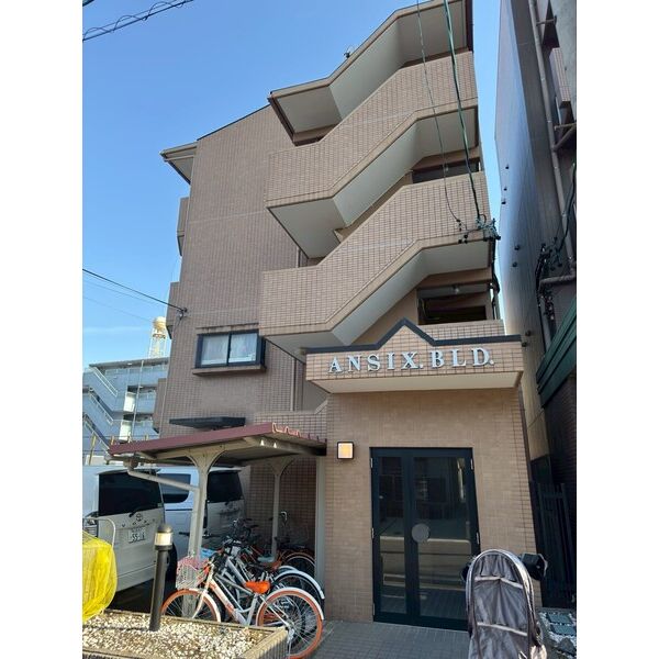 リアプロマンション外観