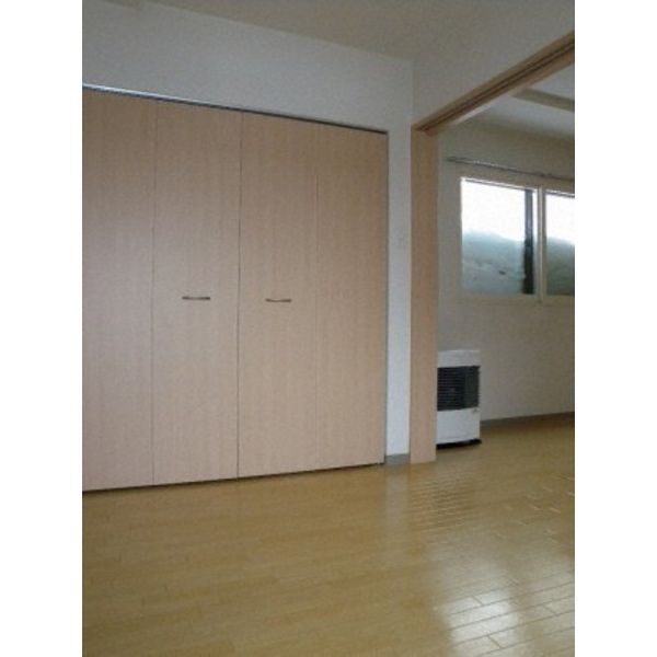 シャリテ元町 画像8