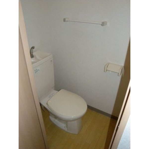 シャリテ元町 画像11