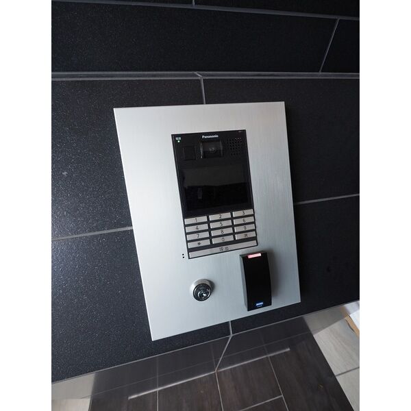 プレサンスロジェ森ノ宮の外観5枚目