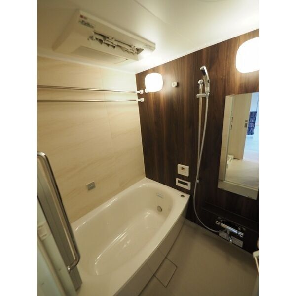 プレサンスロジェ森ノ宮の室内写真3枚目