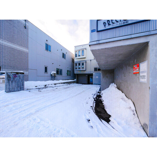プレシャス12番館 画像2