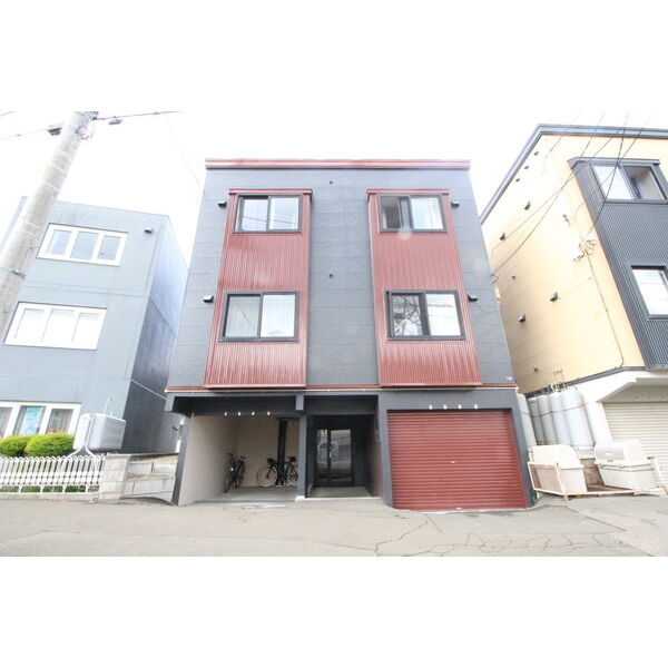 リアプロマンション外観