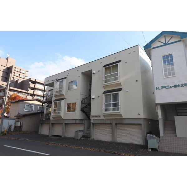 元町アパートメント 画像3