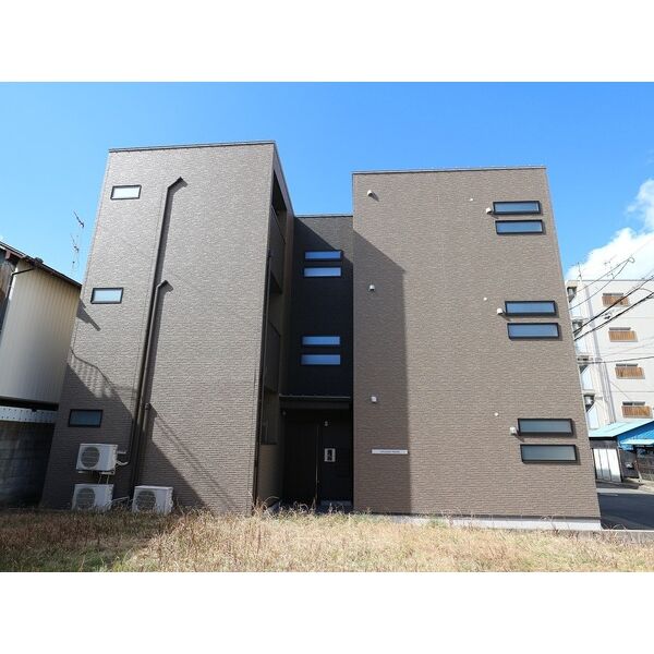 リアプロマンション外観