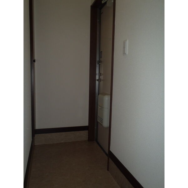 カーサ西町 画像2