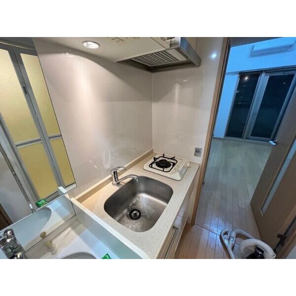 エステムコート三宮駅前ラ・ドゥーの室内写真1枚目