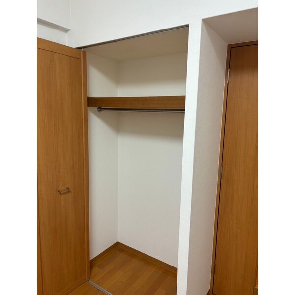 エステムプラザミッドプレイスの室内写真4枚目