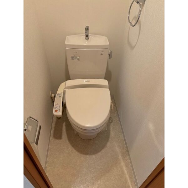 エステムプラザミッドプレイスの室内写真7枚目