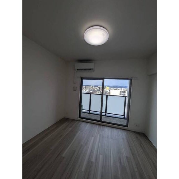 エステムコート京都西大路の室内写真1枚目