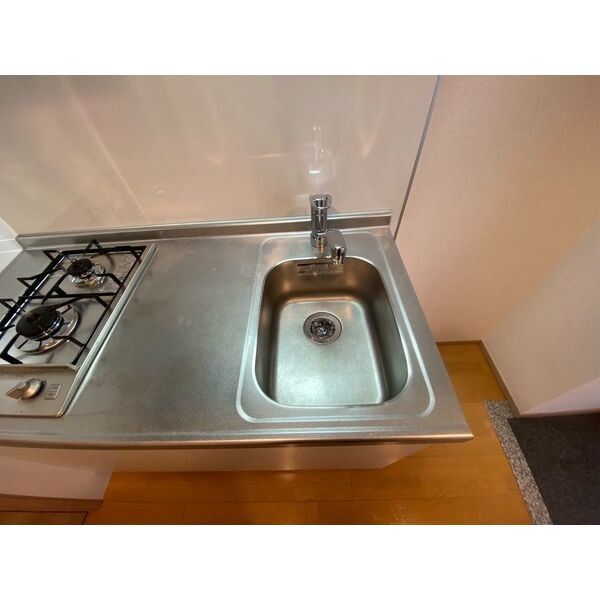 エスカーサ大阪WESTの室内写真3枚目