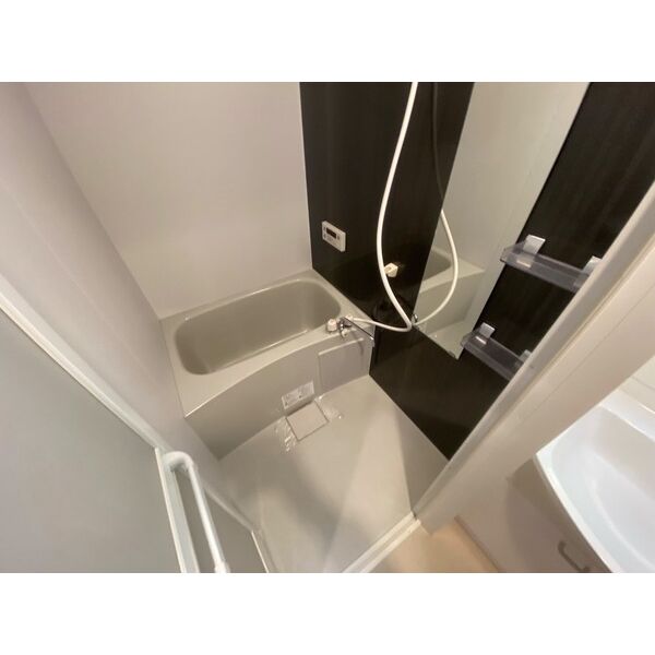 エスカーサ大阪WESTの室内写真6枚目