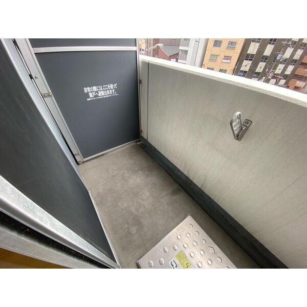 エスカーサ大阪WESTの室内写真9枚目