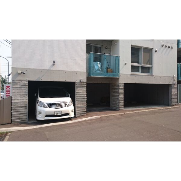 敷地内／建物