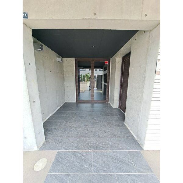 シャトーライフ山鼻1 画像2