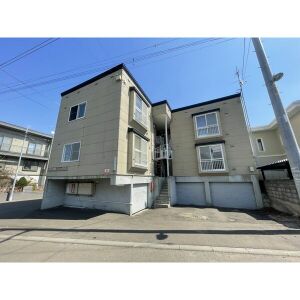 クヴァルチーラ53