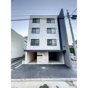 pino collina 1414(ピノコリーナ)