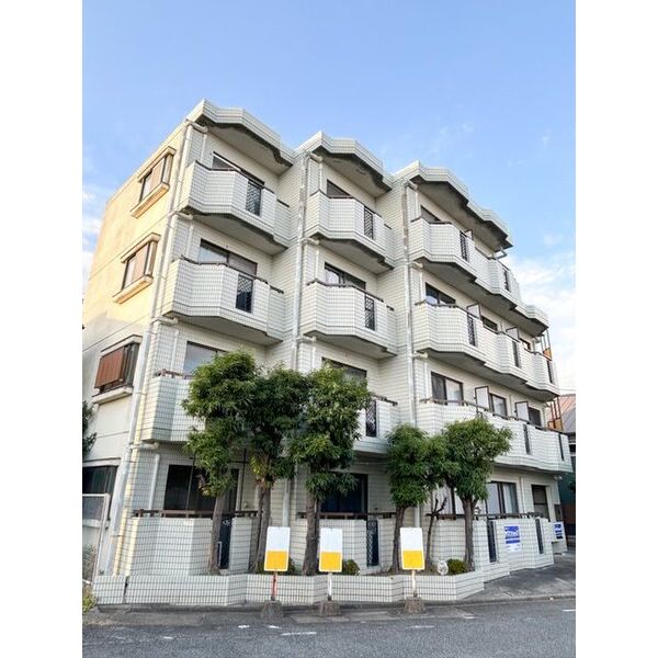 リアプロマンション外観