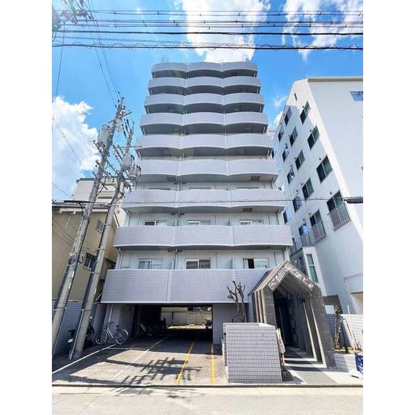 リアプロマンション外観