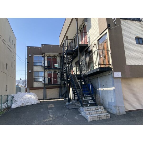 メニーズコート創成北 画像2