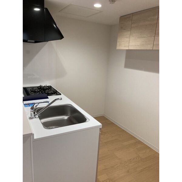 メニーズコート元町北 画像9