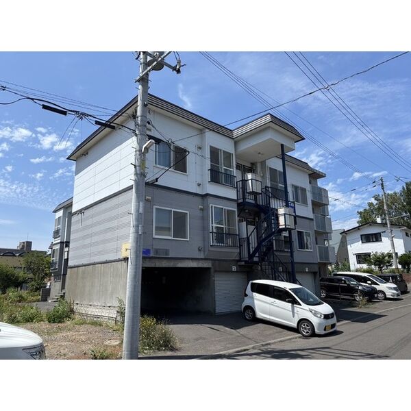 リアプロマンション外観