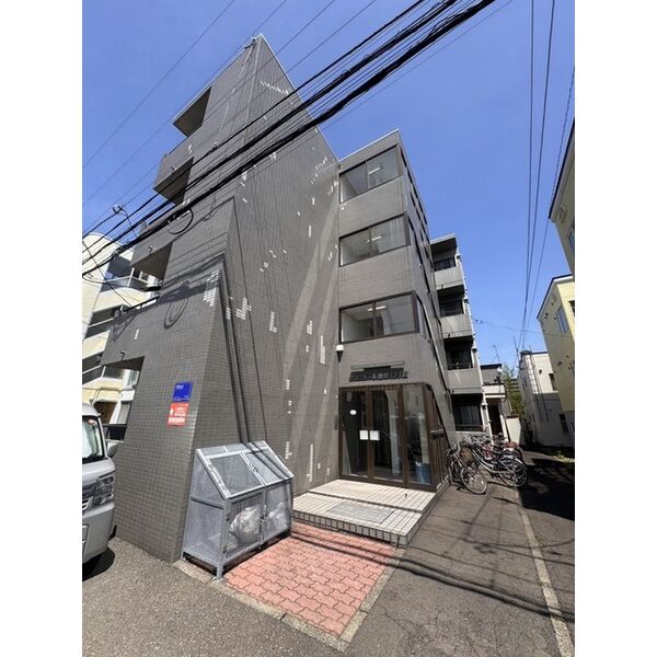 グランドール南郷13丁目 画像1