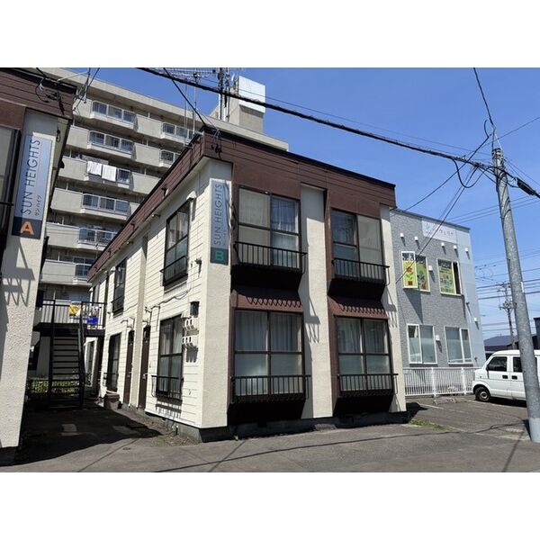 リアプロマンション外観