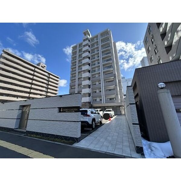 リアプロマンション外観