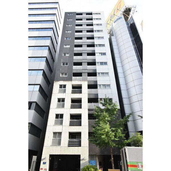 BUILDING