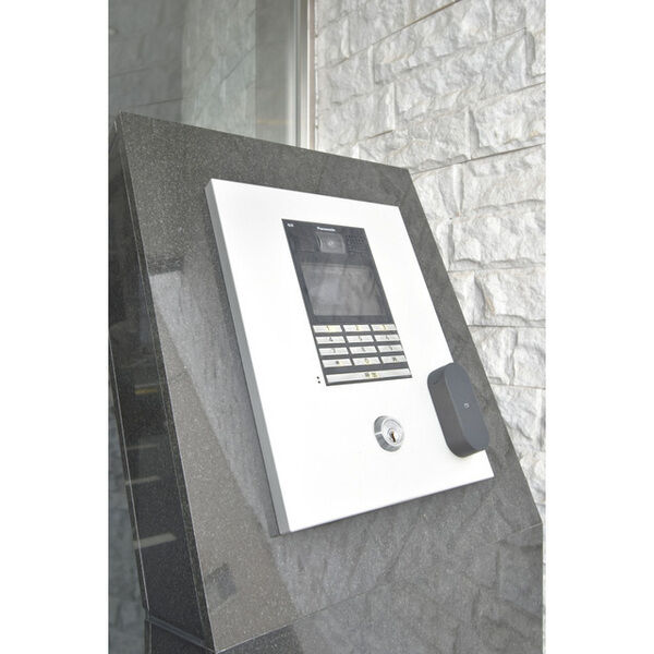 アドバンス新大阪ラシュレの外観4枚目