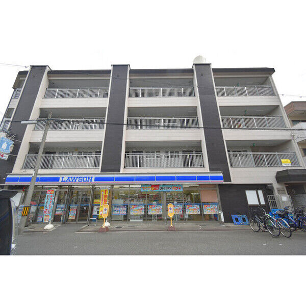 BUILDING