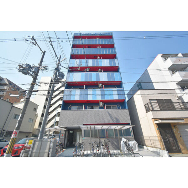 BUILDING