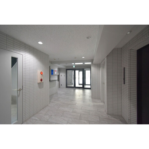 Uresidence新大阪の外観2枚目