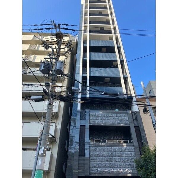 BUILDING